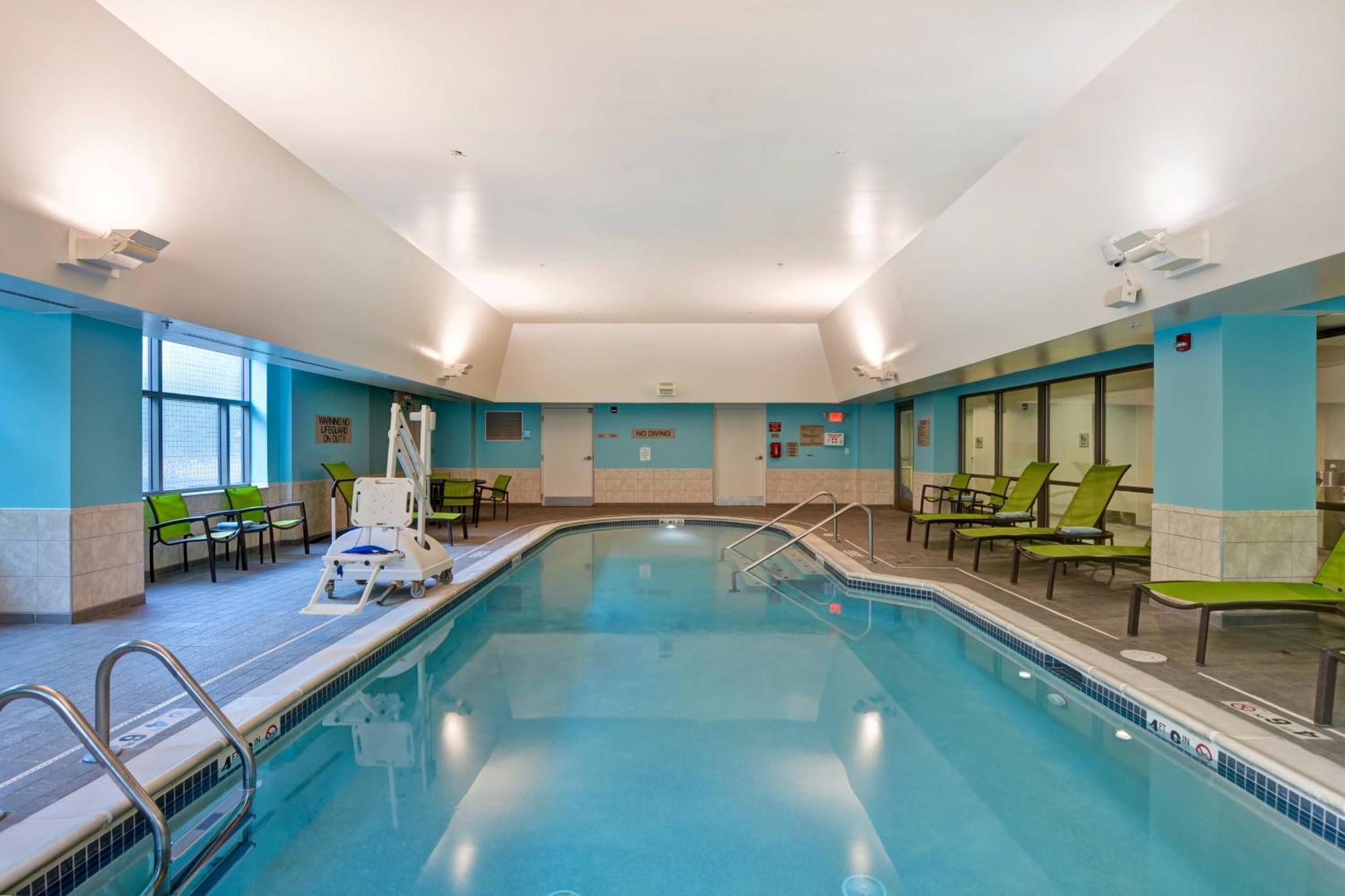 Springhill Suites By Marriott Cincinnati Midtown Luaran gambar